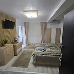 Gazde/Camere de închiriat Casa Darya-24h Check-in Bucureşti