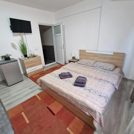 Casa Darya-24h Check-in Homestay Bucharest
