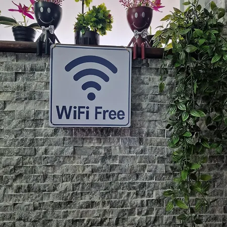 בית אירוח Casa Darya-24h Check-in בוקרשט