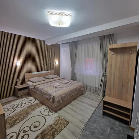 Проживання в сім'ї Casa Darya-24h Check-in