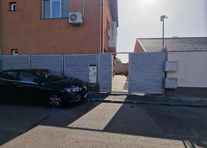 Homestay Casa Darya-24h Check-in Bucharest