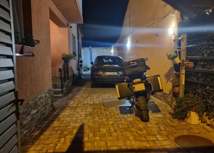 Homestay Casa Darya-24h Check-in Bucharest